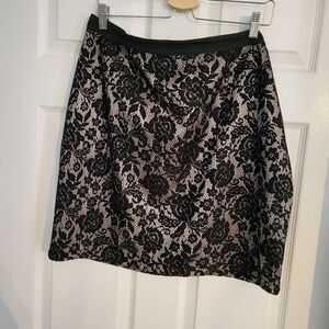 Reitmans Black and Cream Lace A-Line Skirt